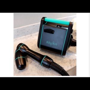 RevAir blow dryer